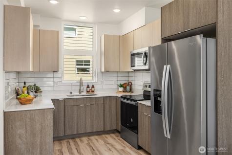 1402 N 95th Street Seattle WA 98013