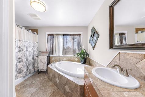 2128 St Clair Street Bellingham WA 98229