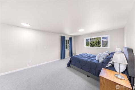 2128 St Clair Street Bellingham WA 98229