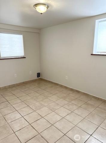 4207 S Bateman Street Seattle WA 98118