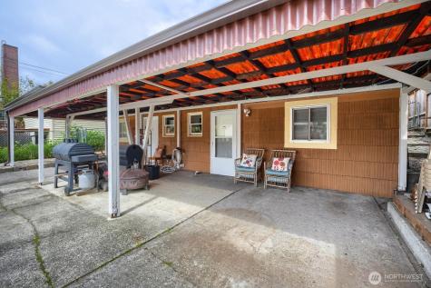 4207 S Bateman Street Seattle WA 98118