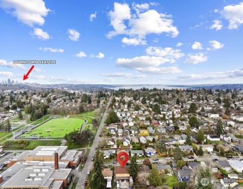 4207 S Bateman Street Seattle WA 98118