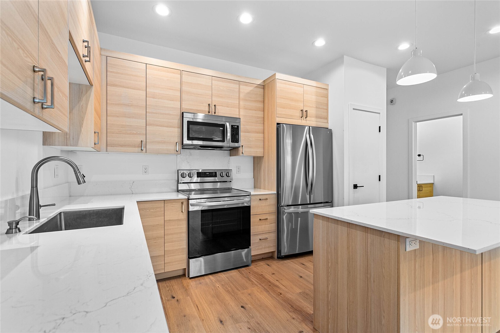 4121 Deemer Road Bellingham WA 98226