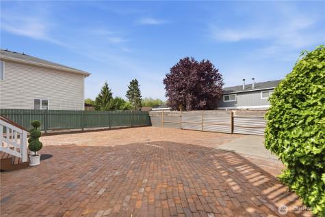 145 Park Avenue N Renton WA 98057