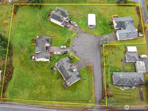 9605 52nd Avenue Court E Puyallup WA 98373