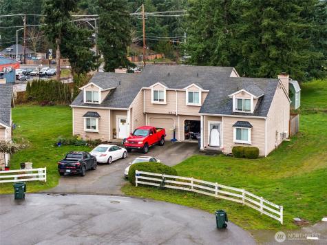 9605 52nd Avenue Court E Puyallup WA 98373