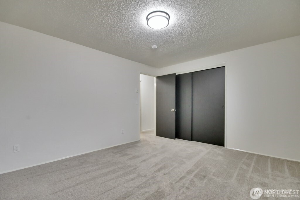 3201 - 3203 Laurel Lane Centralia WA 98531