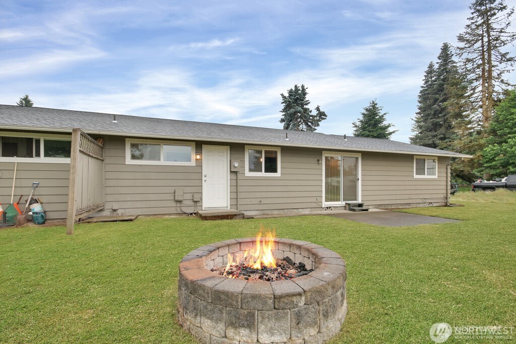 3201 - 3203 Laurel Lane Centralia WA 98531