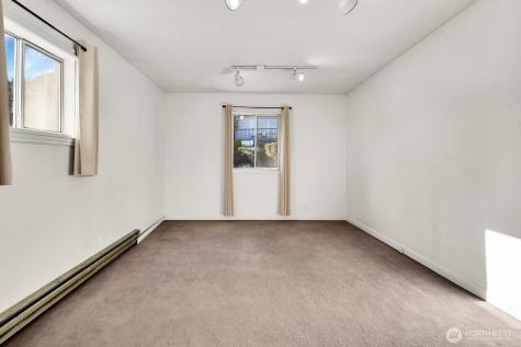 10742 Lakeside Avenue NE Seattle WA 98125