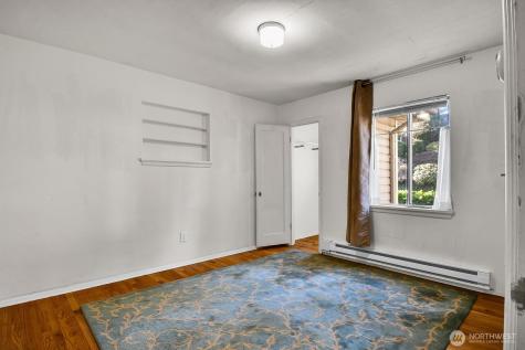 10742 Lakeside Avenue NE Seattle WA 98125