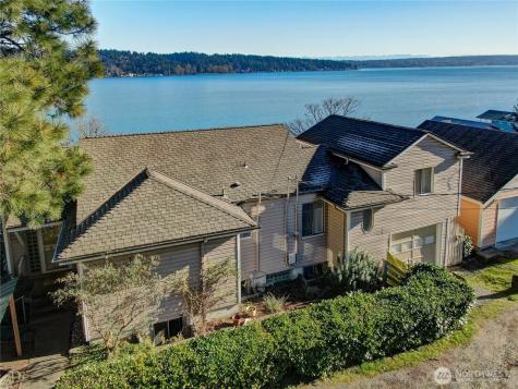 10742 Lakeside Avenue NE Seattle WA 98125