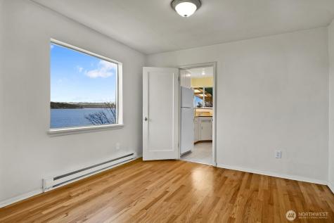 10742 Lakeside Avenue NE Seattle WA 98125