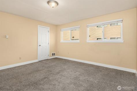 28426 S 16th Avenue Federal Way WA 98003
