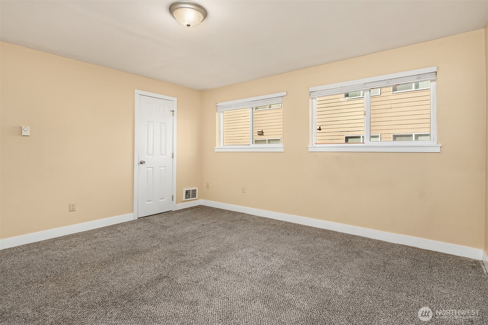 28426 S 16th Avenue Federal Way WA 98003