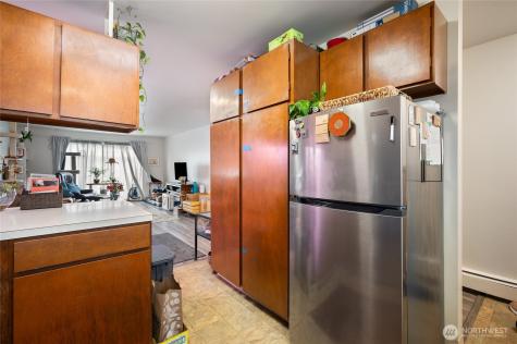 1017 SW 154th Street Burien WA 98166