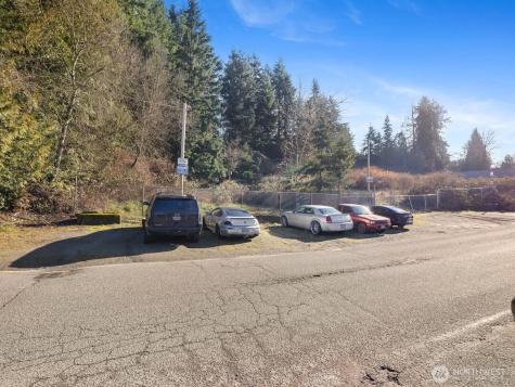 6325 Evergreen Way Everett WA 98203