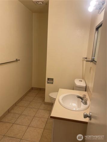 6325 Evergreen Way Everett WA 98203