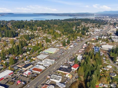 6325 Evergreen Way Everett WA 98203