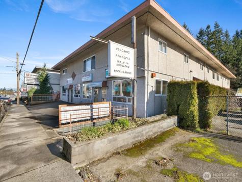 6325 Evergreen Way Everett WA 98203