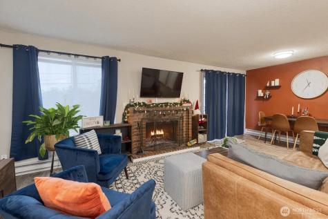 218 10th Street Snohomish WA 98290