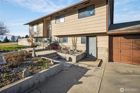 2149 NE 1st Street East Wenatchee WA 98802