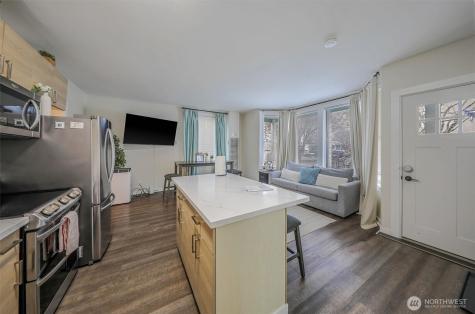 621 Houser Way S Renton WA 98057
