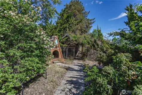 1314 Walnut Street Wenatchee WA 98801