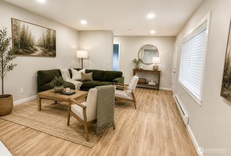 10417 Aqua Way S Seattle WA 98168