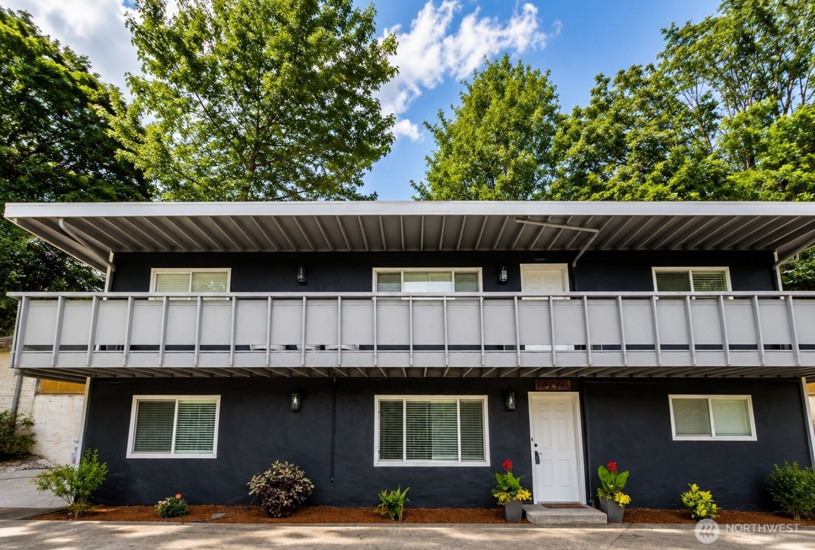 10417 Aqua Way S Seattle WA 98168