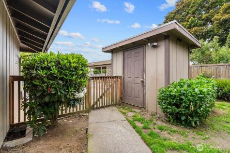 4917 65th Street NE Marysville WA 98270