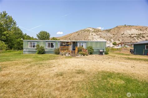 25505 Highway 97 Pateros WA 98846