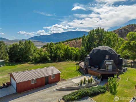 25505 Highway 97 Pateros WA 98846