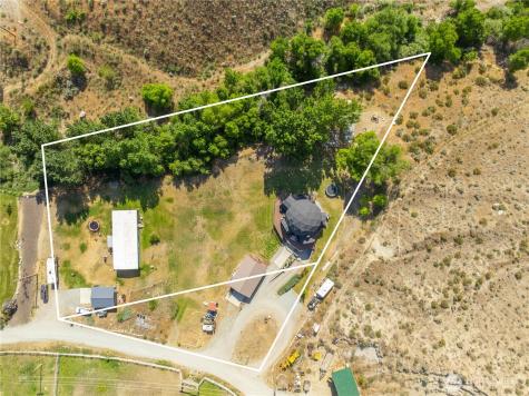25505 Highway 97 Pateros WA 98846