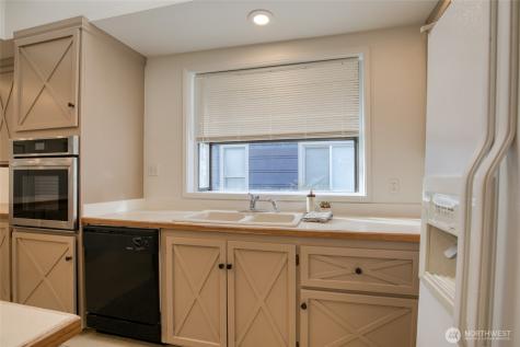 411 W 4th Street Aberdeen WA 98520