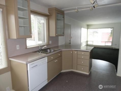 411 W 4th Street Aberdeen WA 98520