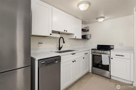 4206 Dayton Avenue N Seattle WA 98103