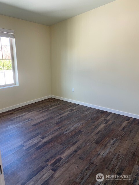 120 Corrin Avenue NW Orting WA 98360