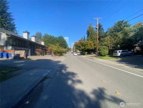 161 108 Avenue SE Bellevue WA 98004