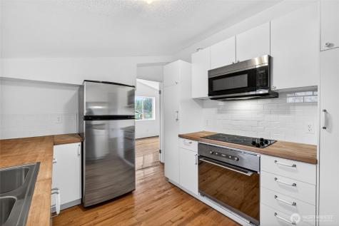 13417 22nd Lane S Seatac WA 98168