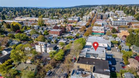 8214 Greenwood Avenue N Seattle WA 98103