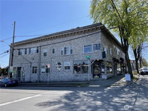 8214 Greenwood Avenue N Seattle WA 98103