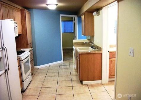 6461 NE 181st Street Kenmore WA 98028
