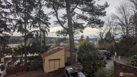 6461 NE 181st Street Kenmore WA 98028