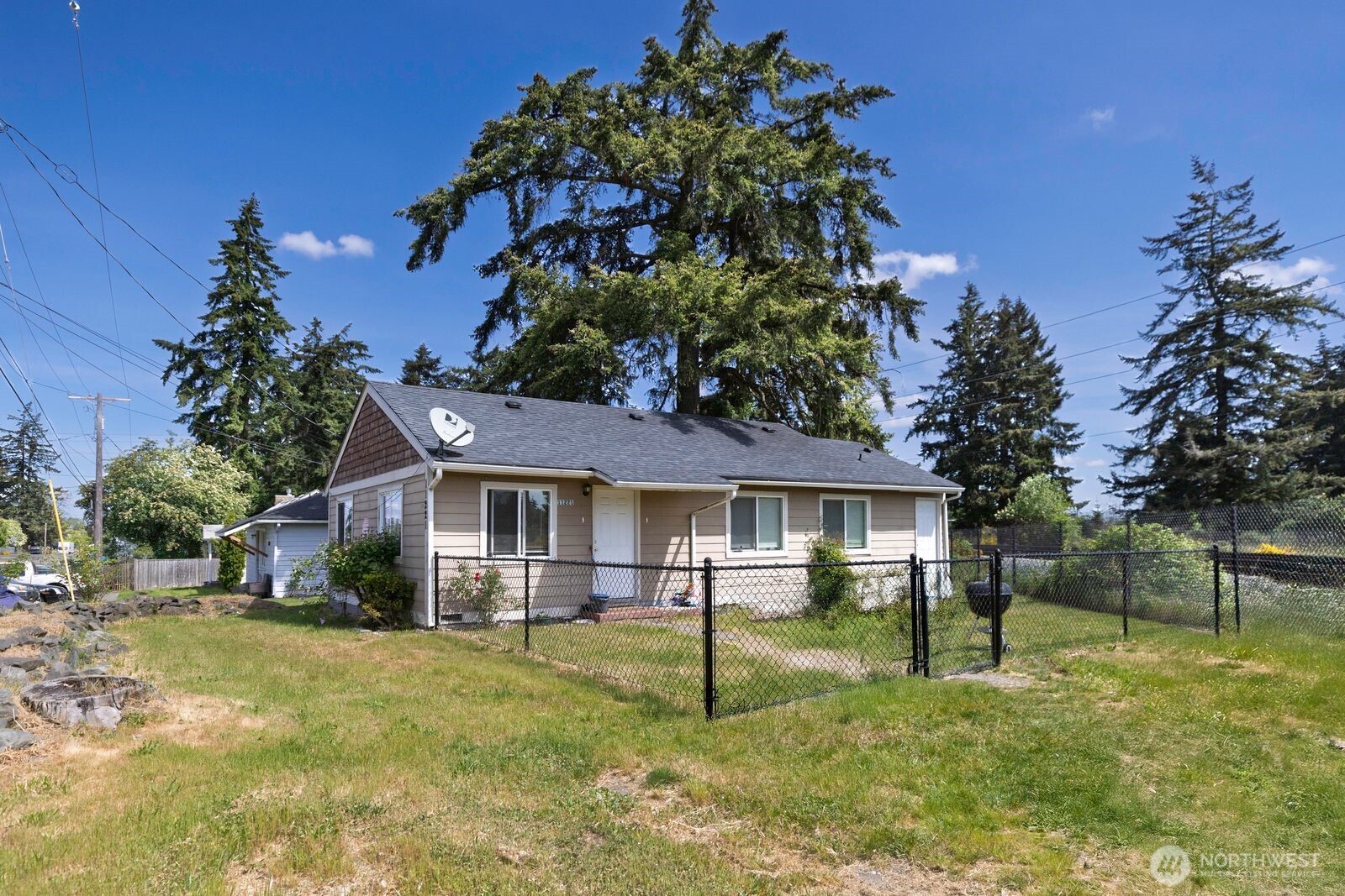 11213 Kline Street SW Lakewood WA 98499