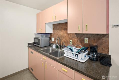 739 3rd Avenue S Kent WA 98032