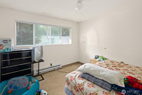 739 3rd Avenue S Kent WA 98032