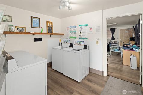 739 3rd Avenue S Kent WA 98032