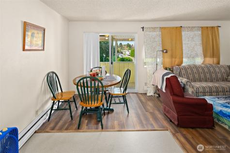 739 3rd Avenue S Kent WA 98032