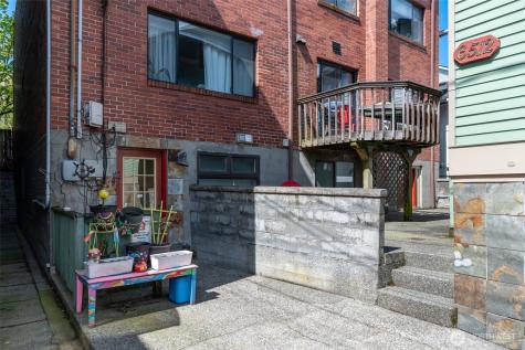 6512 Phinney Avenue N Seattle WA 98103