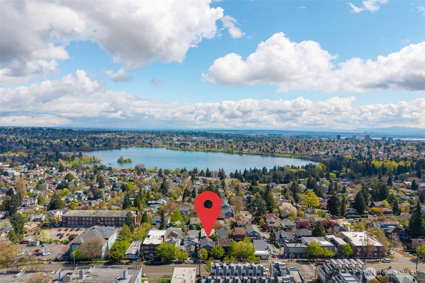 6512 Phinney Avenue N Seattle WA 98103